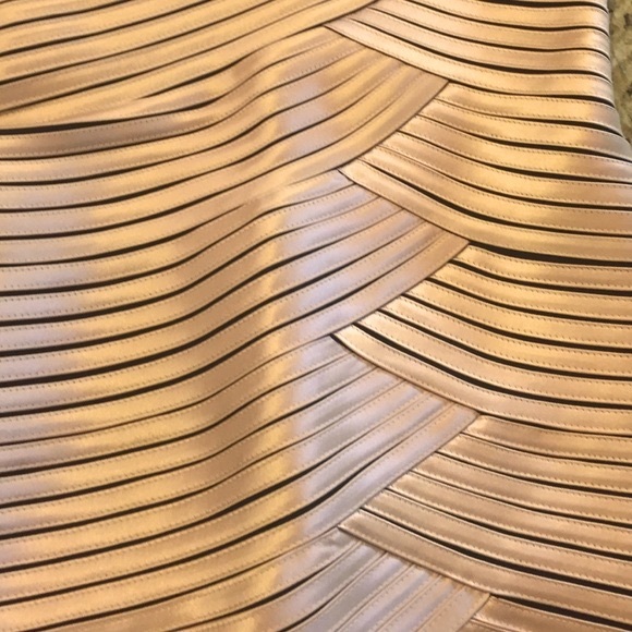 💔3 X HOST PICK💔️BCBG MAXZARIA DRESS Size 4 - Picture 3 of 3